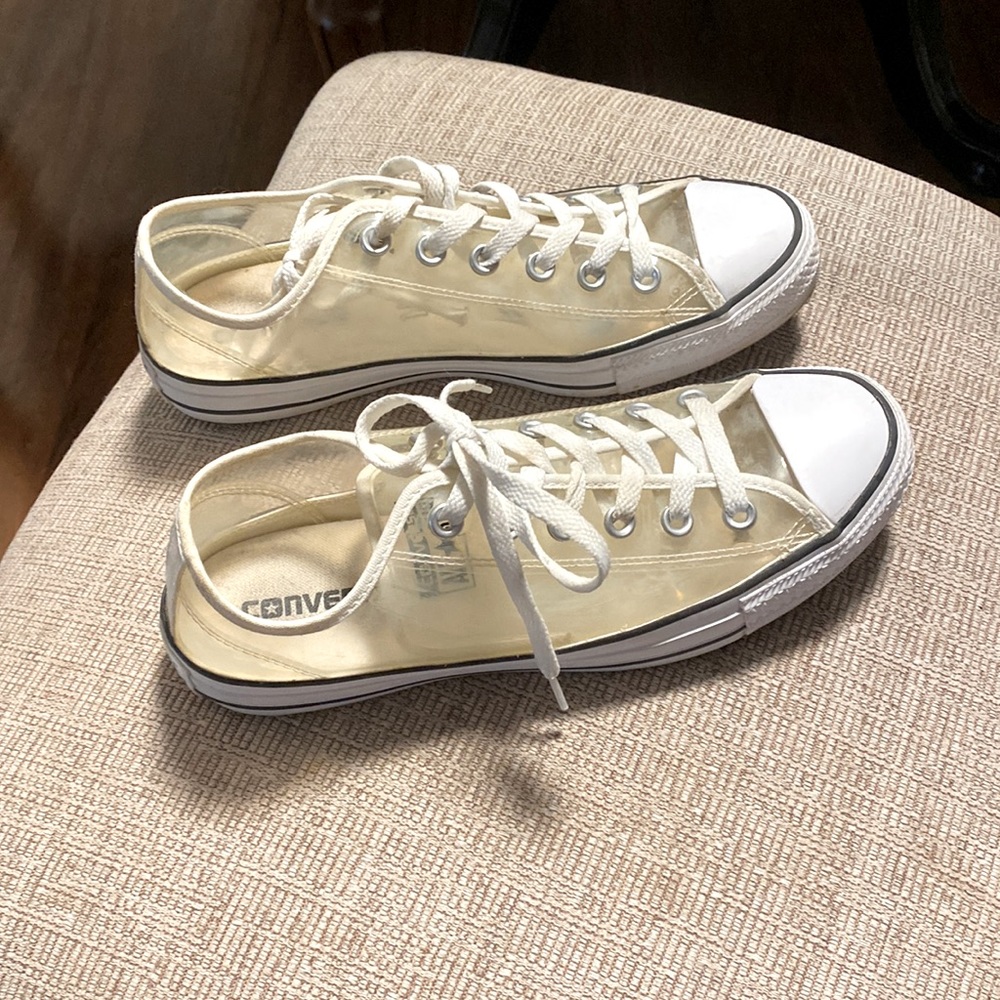 CLEAR CONVERSE